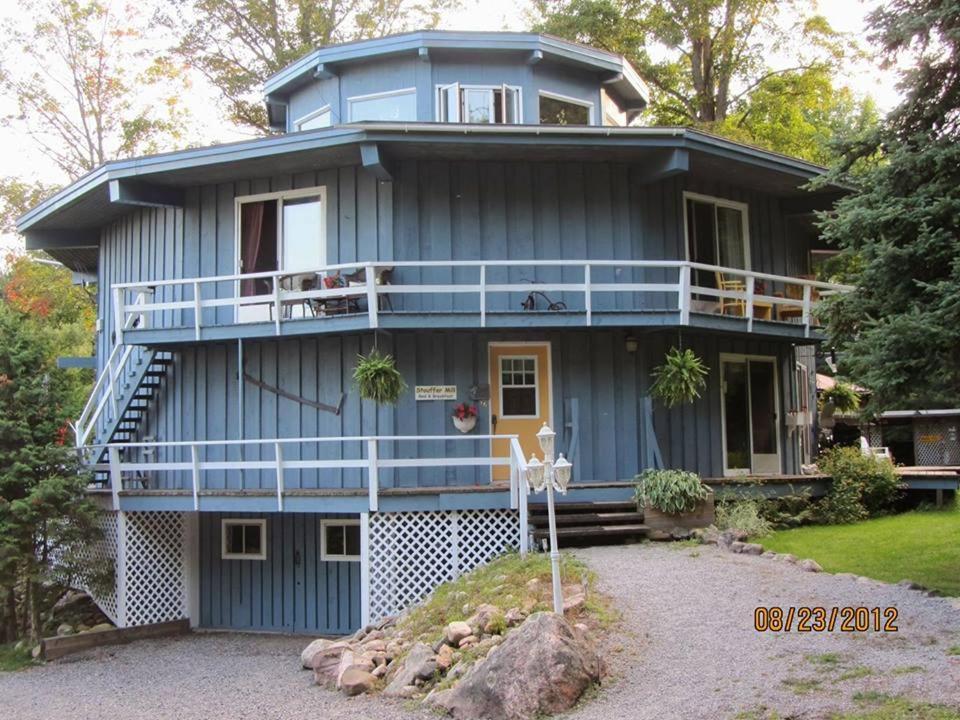Stouffermill Bed & Breakfast Algonquin Highlands Extérieur photo